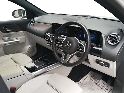 2023 Mercedes-Benz GLA 200