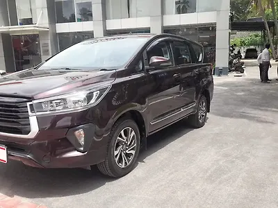 2021 Toyota Innova Crysta GX 2.4 AT 8 STR