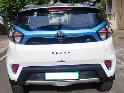 2023 Tata Nexon EV Prime XZ Plus LUX