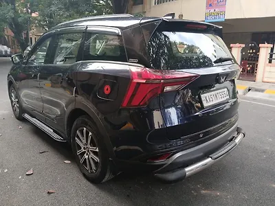 2022 Mahindra Old Generation XUV700 AX7 Luxury Pack 2WD Diesel 2.2L Turbo Automatic 7 STR
