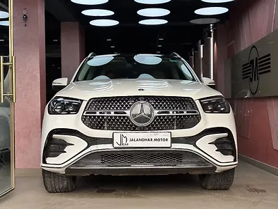 2023 मर्सिडीज़ बेंज़ GLE 450 4MATIC LWB Mild Hybrid(Electric + Petrol) 3.0L Turbo Automatic 1 2023 मर्सिडीज़ बेंज़ GLE 450 4MATIC LWB Mild Hybrid(Electric + Petrol) 3.0L Turbo Automatic 1