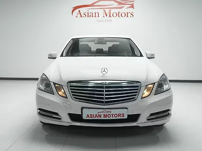 2012 Mercedes-Benz E-Class E220 CDI Blue Efficiency 1