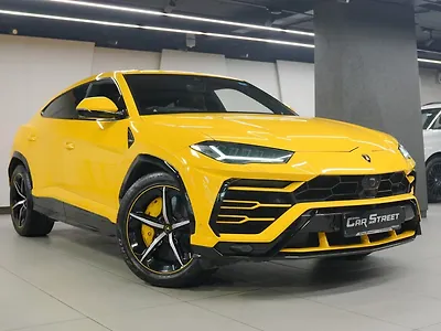 2018 Lamborghini Urus Twin-Turbo V8