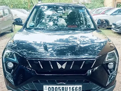 2024 Mahindra XUV 3XO AX5 Petrol 1.2L Turbo Manual 1
