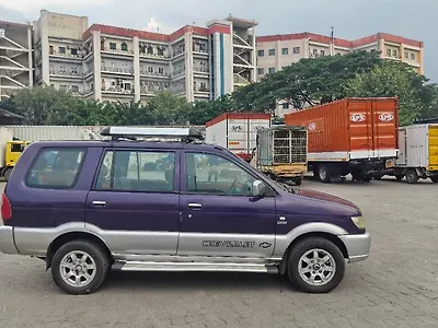 2004 Chevrolet Tavera LS - B3 7-Seater - BS II