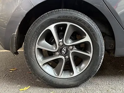 2019 Hyundai i10 Sportz 1.2 AT Kappa2