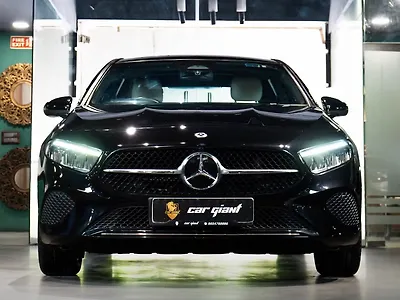 2023 Mercedes-Benz A-Class Limousine 200 1