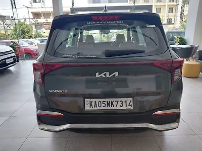 2024 Kia Carens Luxury Plus 1.5 Diesel MT 7 STR
