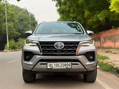 2025 Toyota Fortuner 4x2 2WD Petrol 2.7L Automatic 1 2025 Toyota Fortuner 4x2 2WD Petrol 2.7L Automatic 1