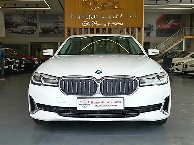 2022 BMW 5-Series 520d Luxury Line 1 2022 BMW 5-Series 520d Luxury Line 1