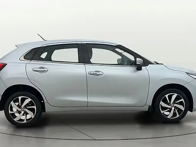 2022 Toyota Glanza V