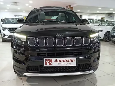 2023 जीप कम्पस लिमिटेड (o) 2.0 डीजल 4x4 ऑटोमैटिक 1