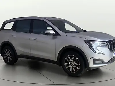 2023 Mahindra XUV700 AX 7 Diesel  AT Luxury Pack 7 STR [2021] 1