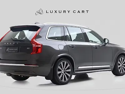 2025 Volvo XC90 B5 Ultra