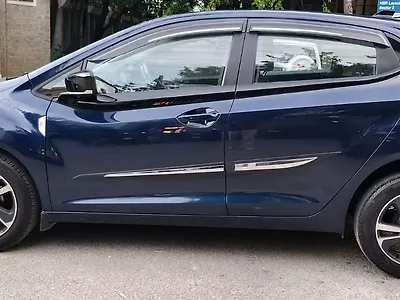 2023 Tata Altroz XZ Plus (S)