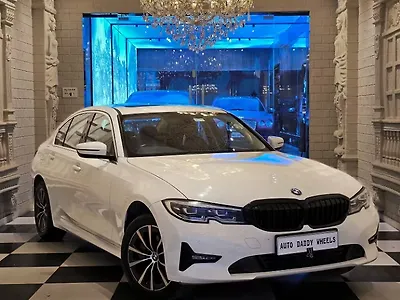 2022 BMW 3-Series 330i Sport 1