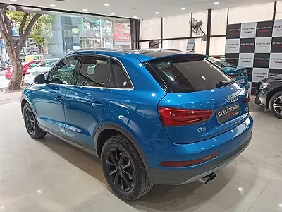 2018 Audi Q3 35 TDI quattro Premium Plus