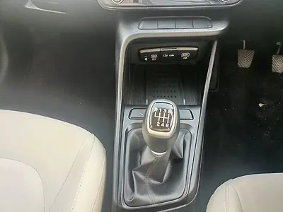2023 Hyundai Verna SX Petrol 1.5L Manual