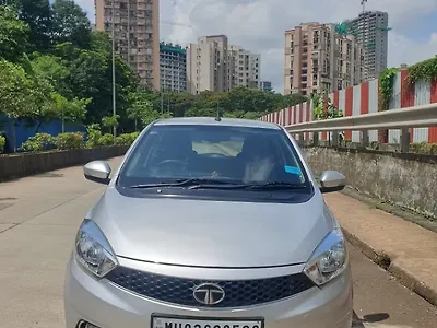 2017 Tata Tiago Revotron XZA [2017-2019] 1