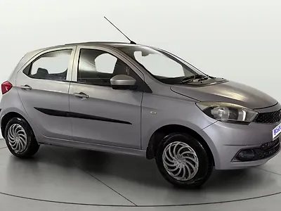 2017 Tata Tiago Revotron XT [2016-2019] 1