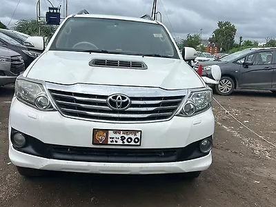 2012 Toyota Fortuner 3.0 4x4 MT 1 2012 Toyota Fortuner 3.0 4x4 MT 1