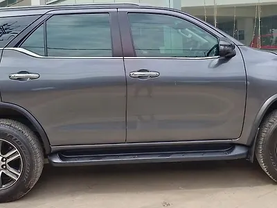 2021 Toyota Fortuner 2.8 4x2 AT