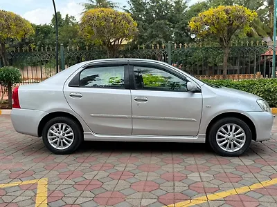2011 Toyota Etios V