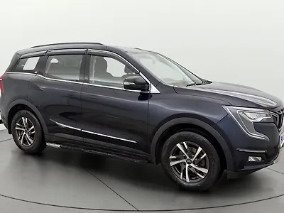 2023 महिंद्रा XUV700 AX 5 पेट्रोल एटी 5 सीटर [2021] 1