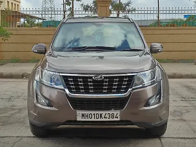 2019 Mahindra XUV500 W9 AT [2018-2020] 1