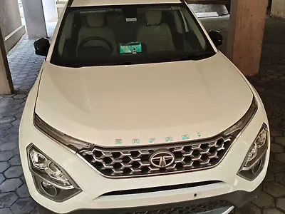 2022 टाटा सफारी xza प्लस 1