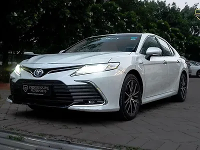 2024 Toyota Camry Hybrid