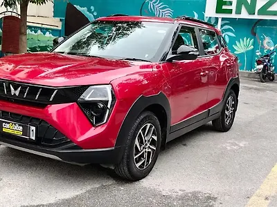 2024 Mahindra XUV 3XO AX5 Petrol 1.2L Turbo Manual