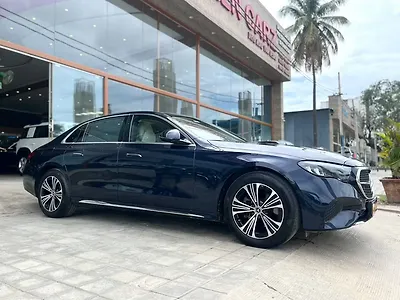 2025 Mercedes-Benz E-Class E220d