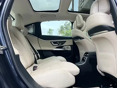2025 Mercedes-Benz E-Class E220d
