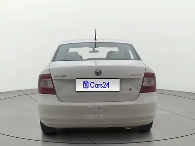 2016 Skoda Rapid 1.6 MPI Style Plus