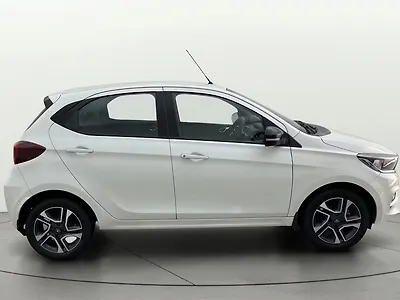 2020 Tata Old Generation Tiago 2020 XZ Plus