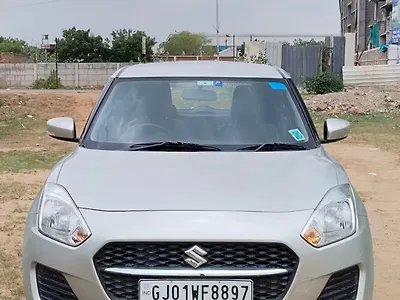 2022 Maruti Suzuki Swift VXi AMT [2021-2023] 1