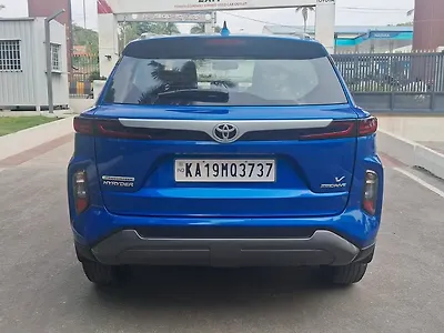 2025 Toyota Urban Cruiser Hyryder V NeoDrive