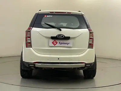 2015 Mahindra XUV500 W6