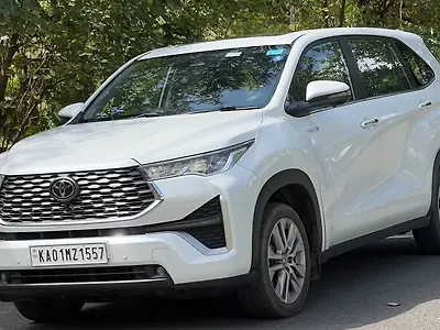 2023 Toyota Innova Hycross ZX (O) Hybrid (Electric + Petrol) Automatic (e-CVT) 7 STR