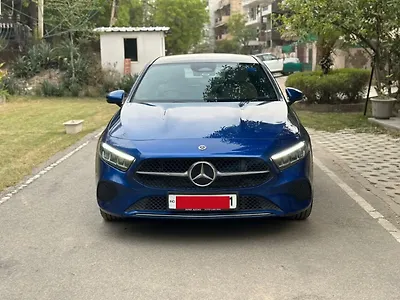 2024 Mercedes-Benz A-Class Limousine 200 1