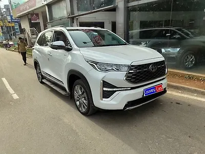 2025 Toyota Innova Hycross ZX (O) Hybrid (Electric + Petrol) Automatic (e-CVT) 7 STR