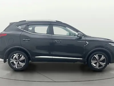 2022 MG Astor Sharp 1.5 MT