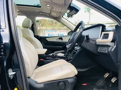 2022 Mahindra Old Generation XUV700 AX 7 Diesel MT 7 STR
