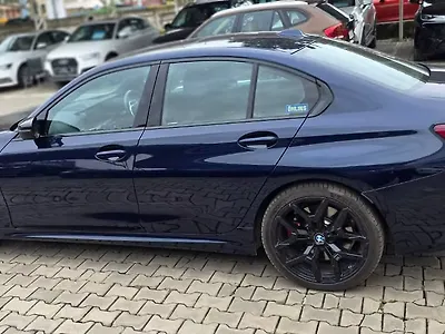 2025 BMW M340i xDrive