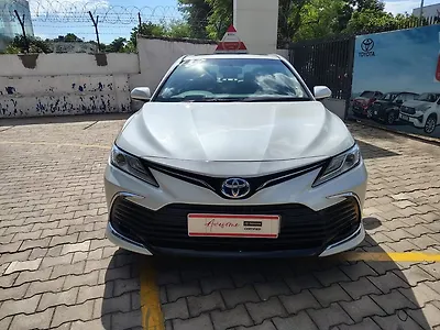 2024 Toyota Camry Hybrid 1