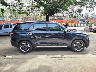 2021 Hyundai Alcazar Platinum 7 STR 1.5 Diesel