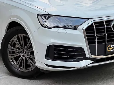 2023 Audi Q7 Technology 55 TFSI