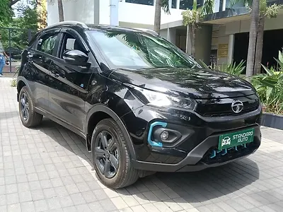 2022 Tata Nexon EV XZ Plus LUX Dark Edition