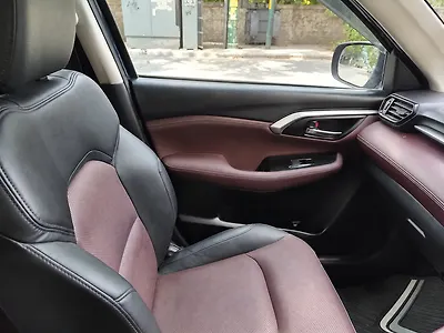 2022 Maruti Suzuki Grand Vitara Alpha Smart Hybrid AT